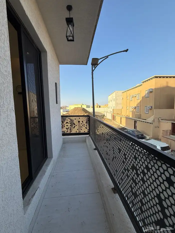 للبيع شقق ارضيه وشقق علويه ف حي المصيف بأسعار تبدأ من430الف 28