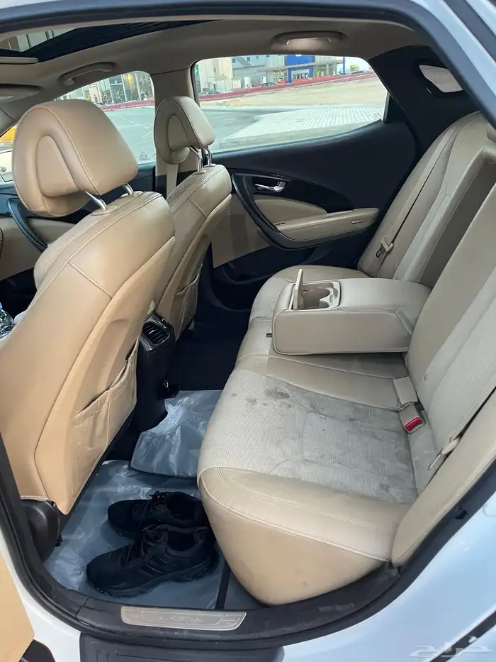 ازيرا 2016 اول مالك 13