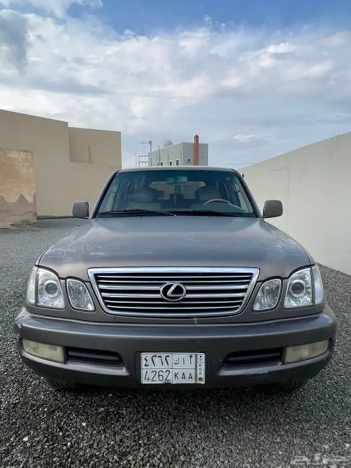 جيب لكزس مديل 2000 2