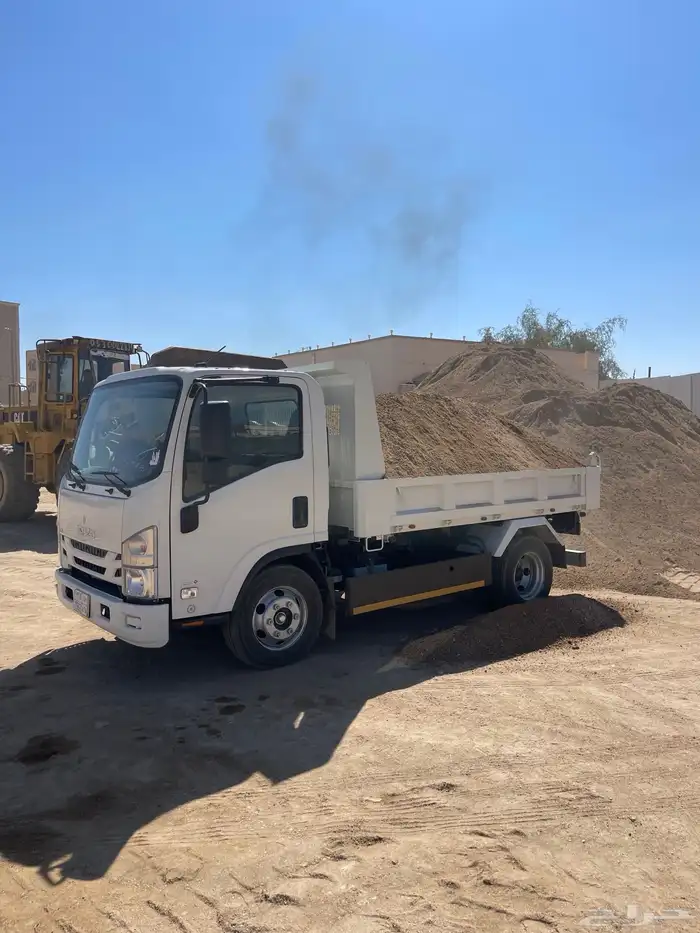 قلاب 5 للايجار والتوصيل - جميع انواع احتياجات البناء 1