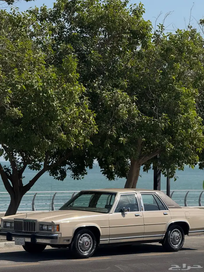 فورد ماركيز كلاسيك 20