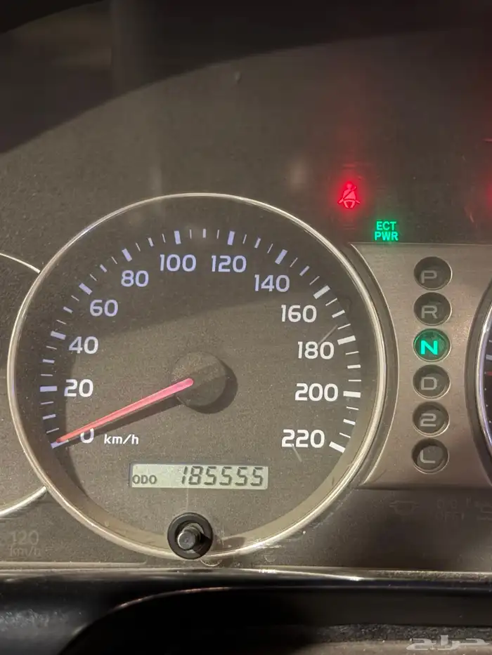 لاندكروزر 2005 . 18