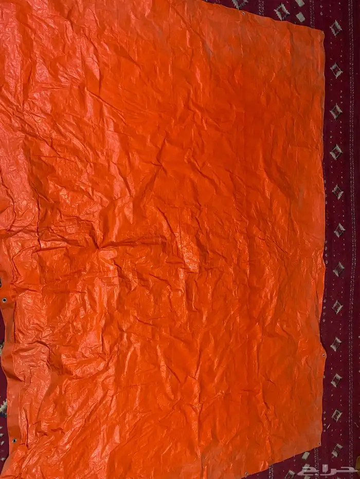 شراع حسبت جديد مافيه لا قطع ولا شي 0