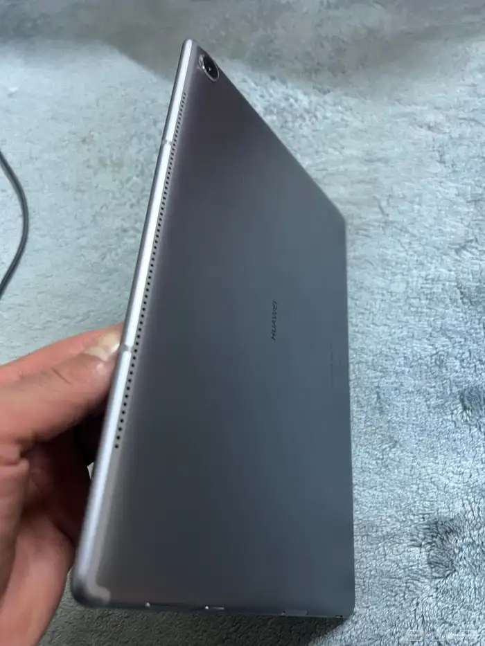 هواوي تاب بدون اغراض مشروط بالنظافه 5