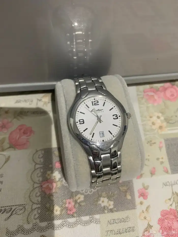 ساعة كوليبر السويسريه 0