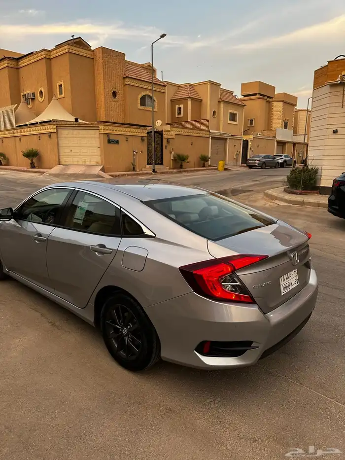 هوندا سيفيك 2020 10