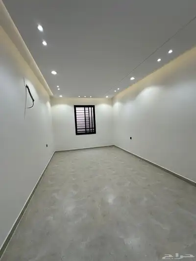 للبيع شقه علويه تشطيب مودرن ومساحه ممتازه بحي الضيافه520الف index