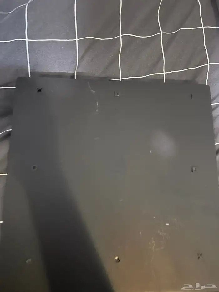 بلايستيشن فور برو و شريط (فيفا)FC 24 1