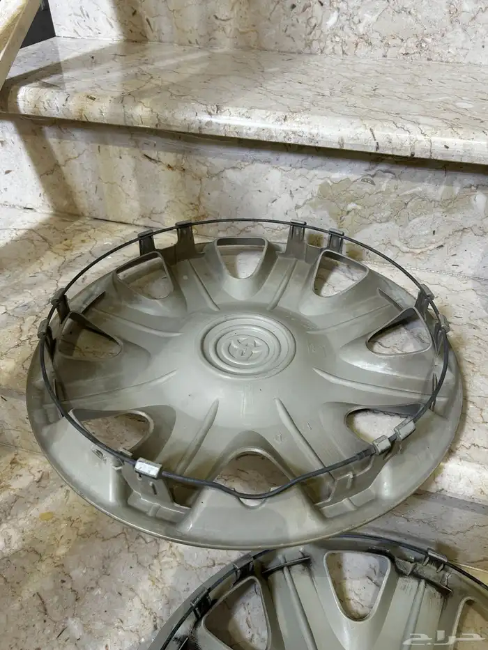 طيس كامري 2003 - 2004 اصلي ثلاث حبات 5