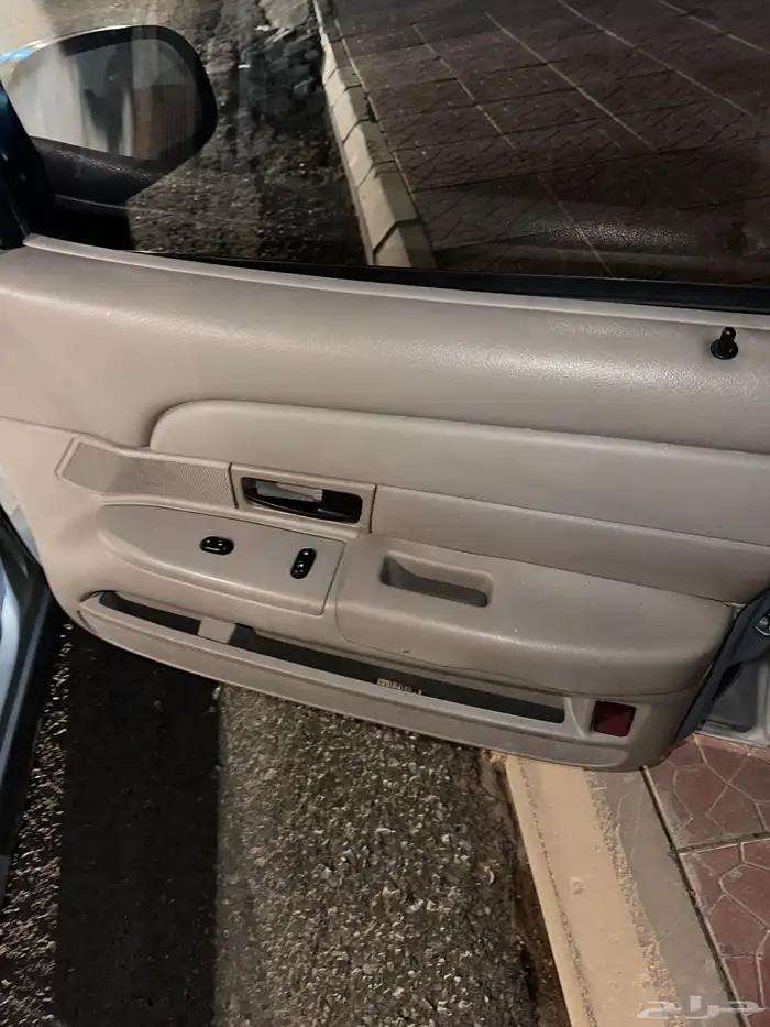 فورد فكتوريا سعودي تابع لجامعه حكوميه 3