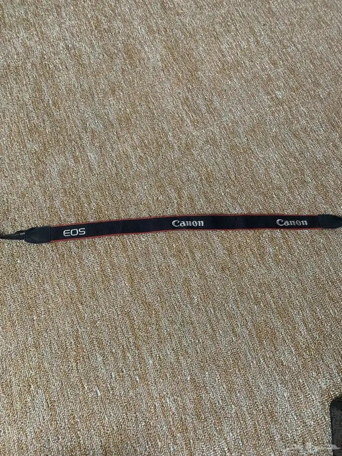 كاميرا كانون 1300d 16