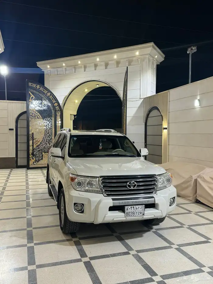 للبيع جيب لاندكروزر 0