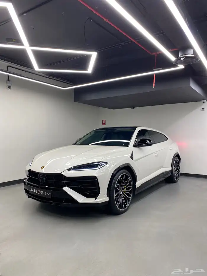 لامبورجيني اوروس SE 0