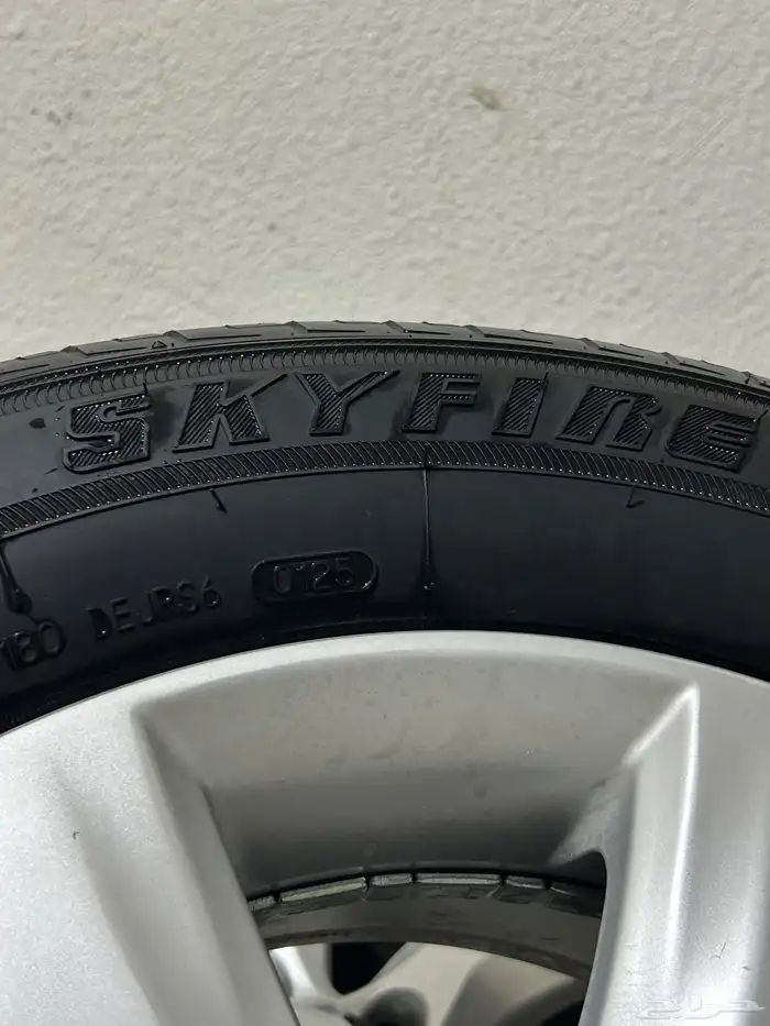 جنوط برادو مع كفرات 3