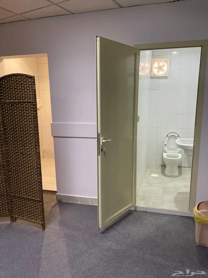 مكتب للتقبيل للشركات او المؤسسات 10