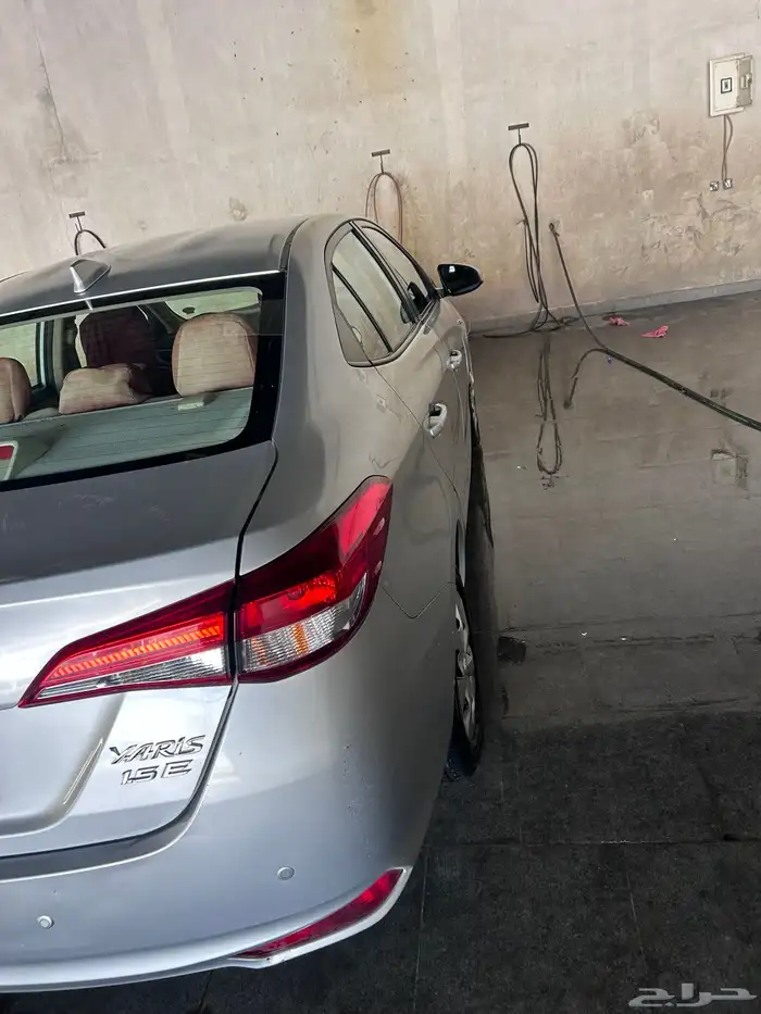 يارس 2018 ممشي قليل لون فضي 3