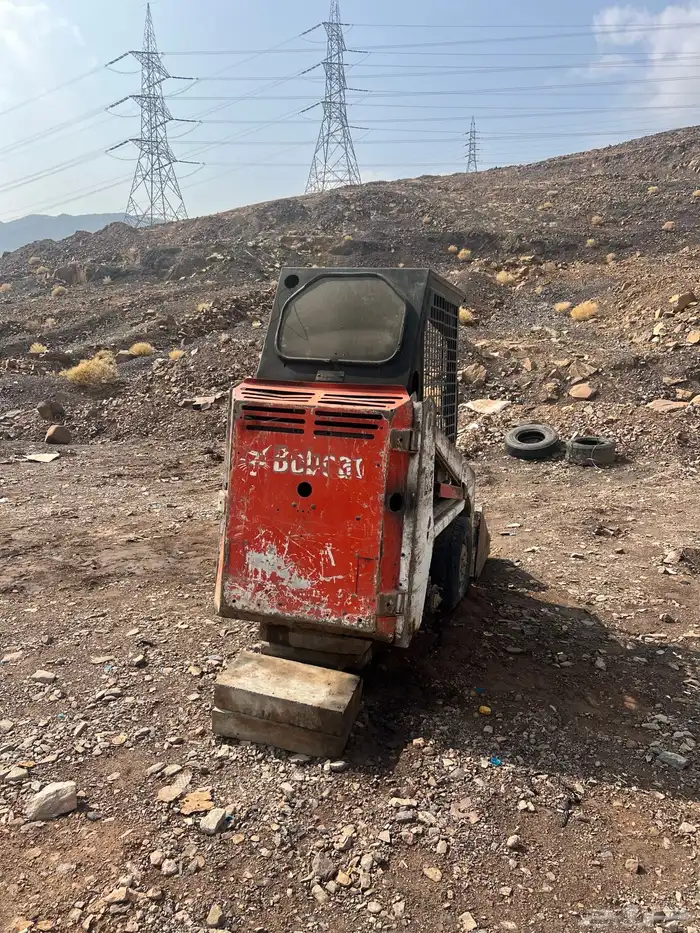 بوبكات صغير متر للايجار 0