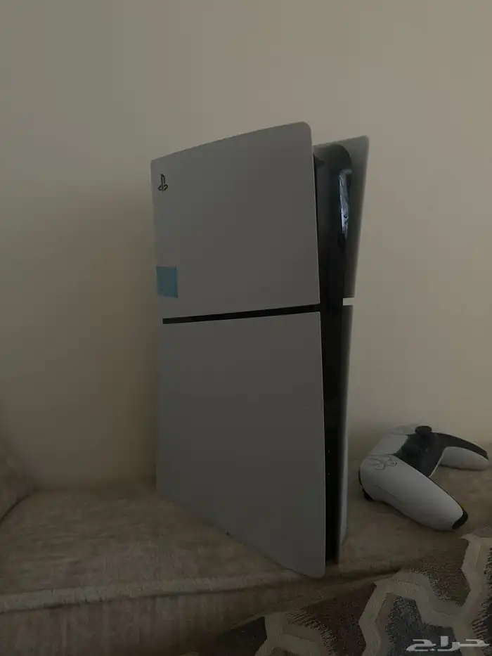 سوني ون تيرهزاقوه إصدار للفايف ولا يشكو من اي خراب 1