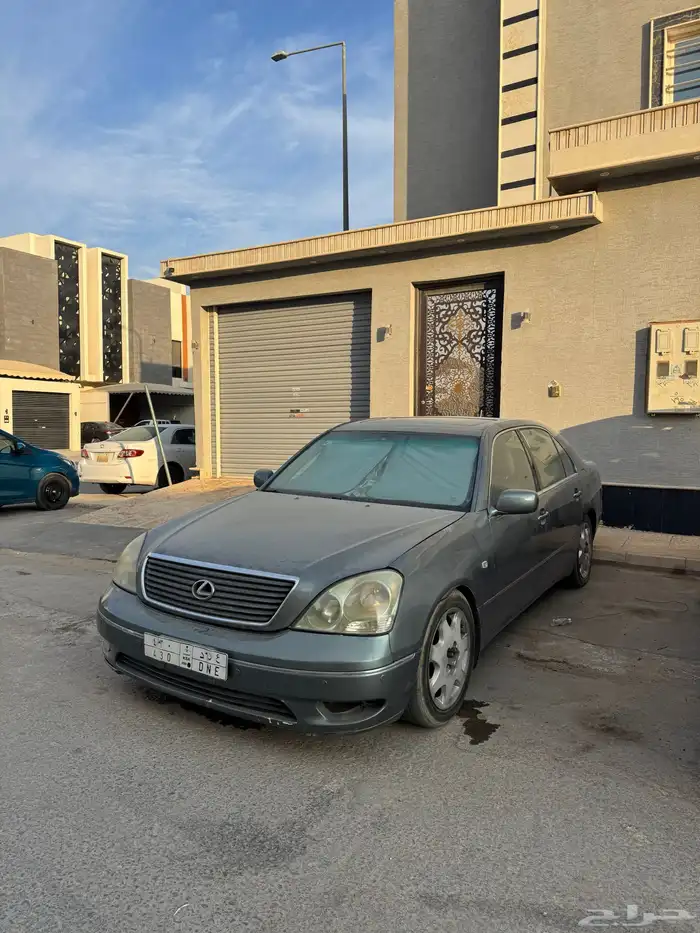 لكزس 2002 1