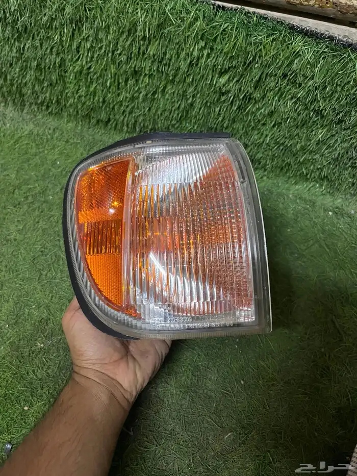 اسطب فلشر امامي ركن يمين اصلي 1998 إلى 2005 0