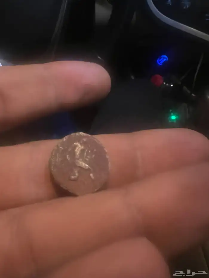 عمله نادره وليس له شبيه أثريه 1