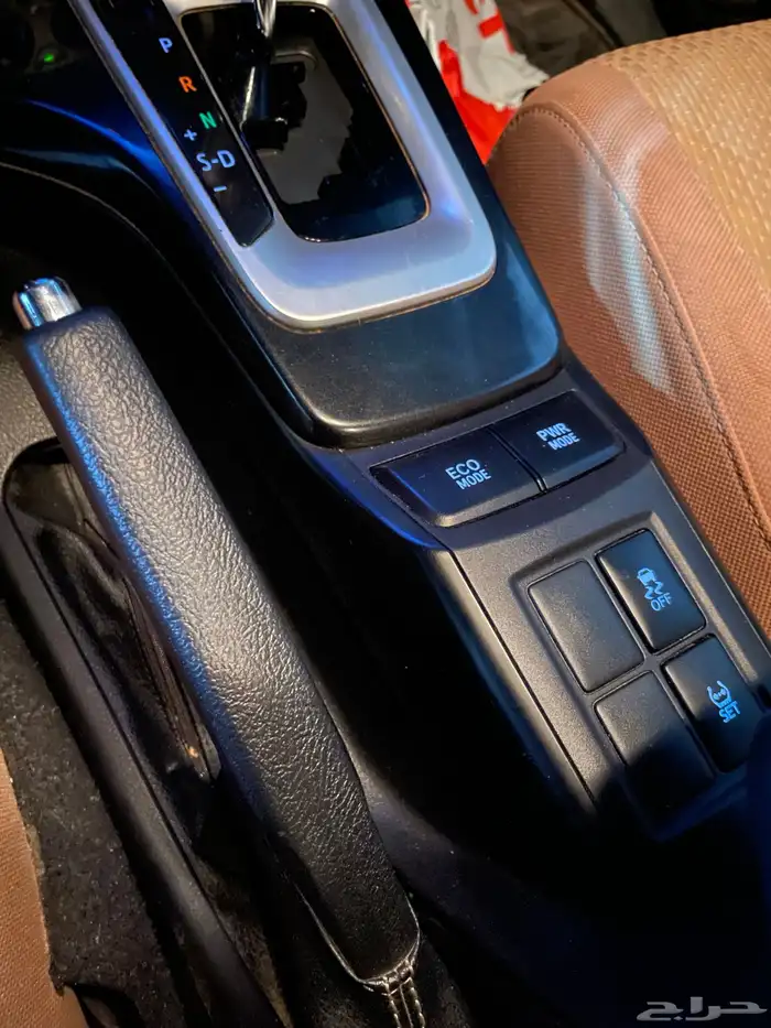 فورتشنر للبيع 2019. 4 سلندر 18