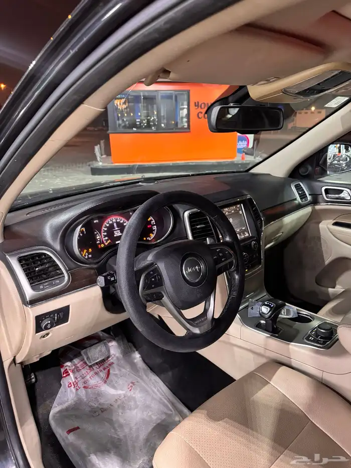 جيب جراند شروكي اول مالك 3