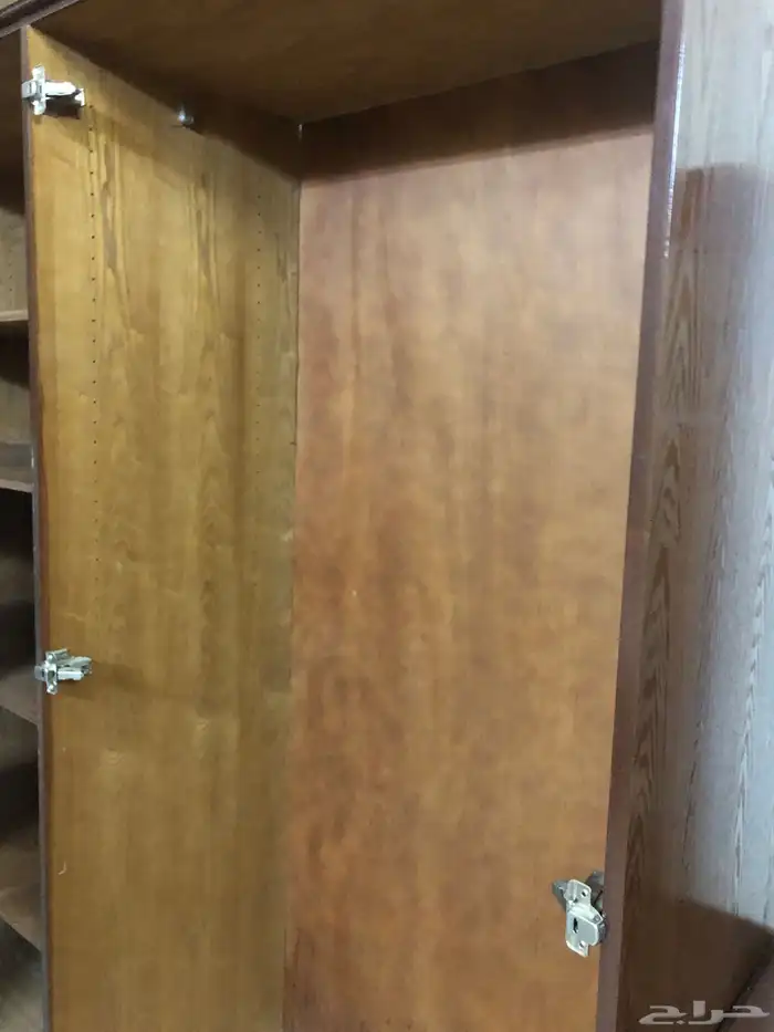 دولاب ملابس اربعة ذ رف نظيف  صدقه للي يحتاجه 4