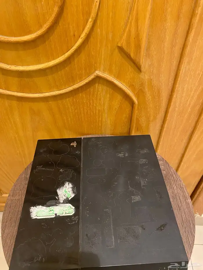 جهاز PS4 نظيف 1
