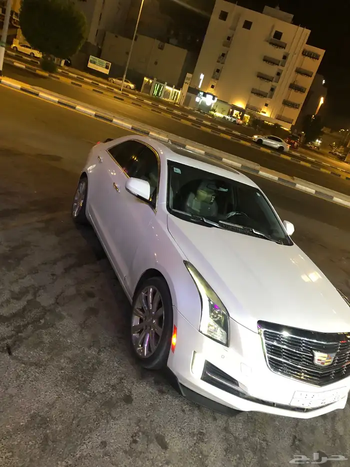 كاديلاك ATS 10