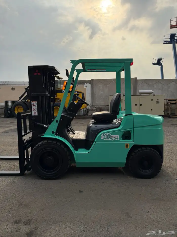 رافعة شوكية ماتسوبيشي 1