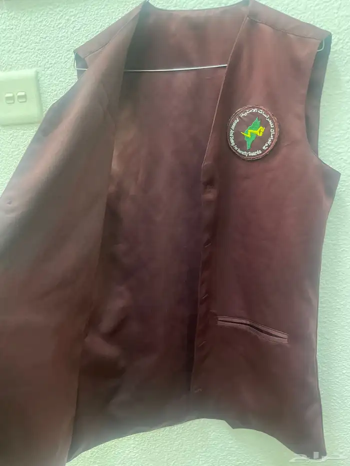 صدريه عنابي للامن جديد لبس اقل من شهر 2