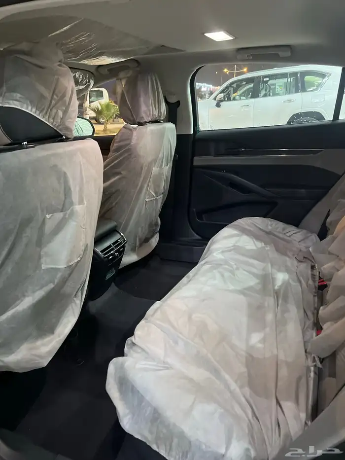 فورد تورس امبينتي 2026 وارد سعودي 12