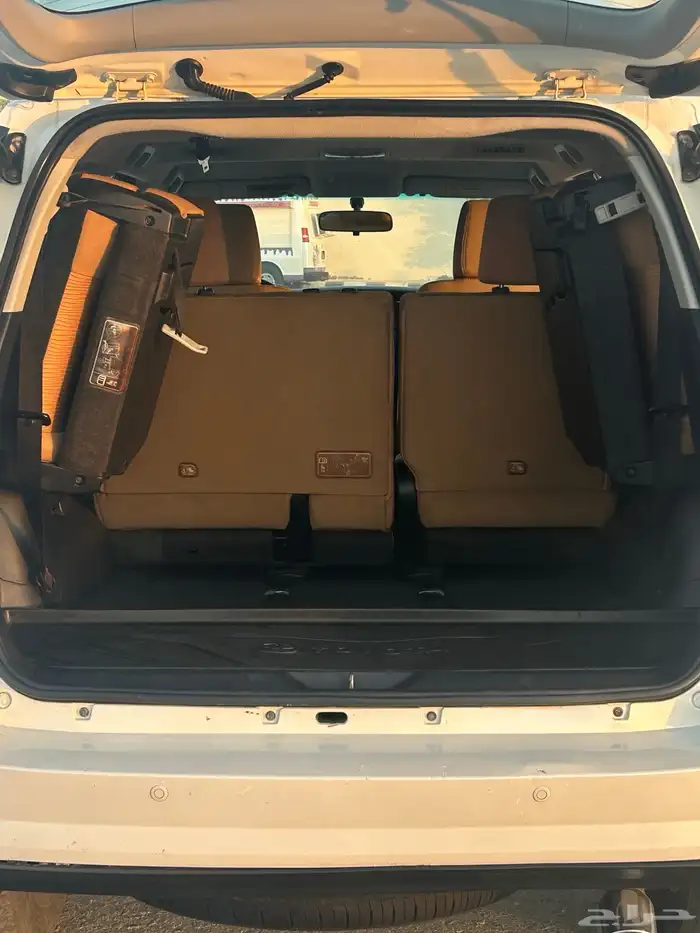 للبيع فور شنر 2018دبل VX 10