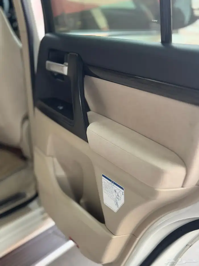 لاندكروزر GXR تورنج 2021 ديزل ممشى قليل (سعودي) 11