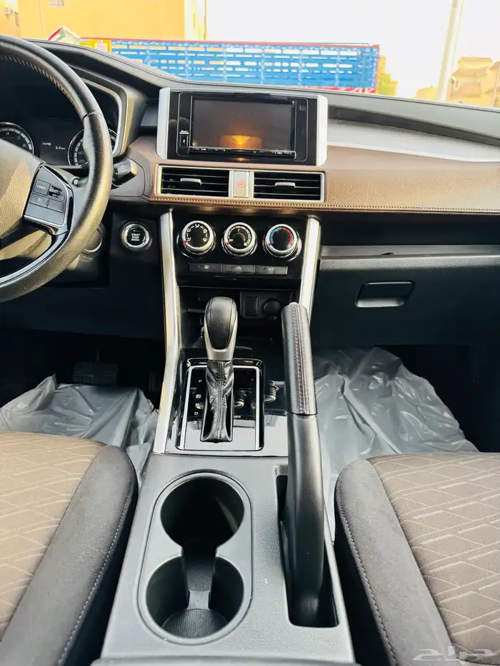 Mitsubishi XPander Cross 2023 10