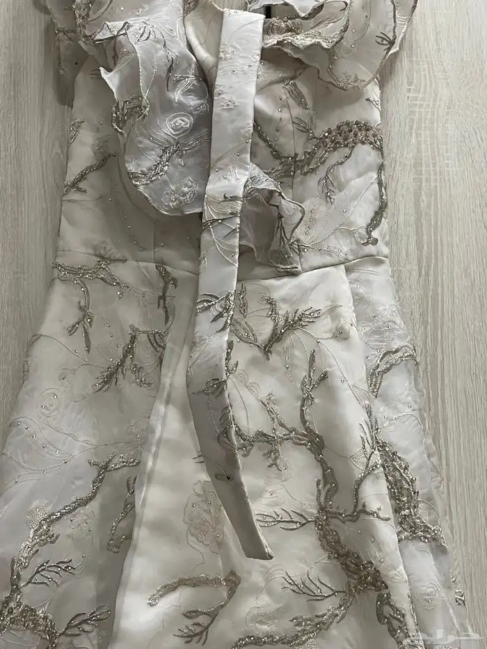فستان سهر فصلته بي 1700 ابغى 500 في 2
