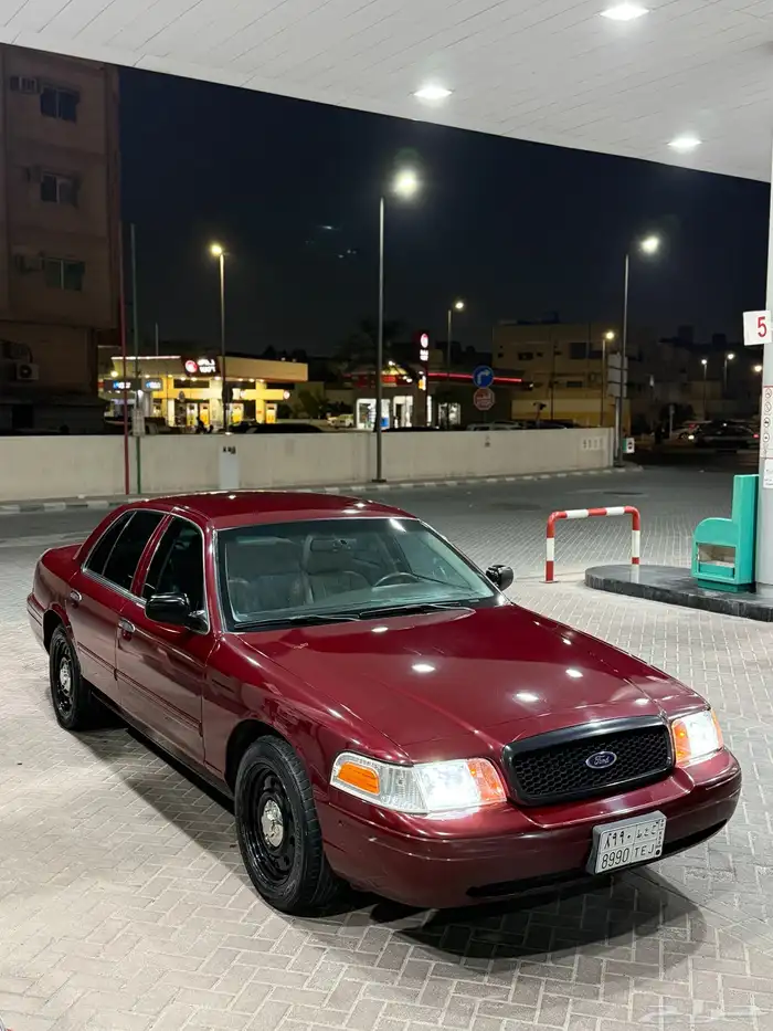 فورد فكتوريا 2011 أمريكي 26