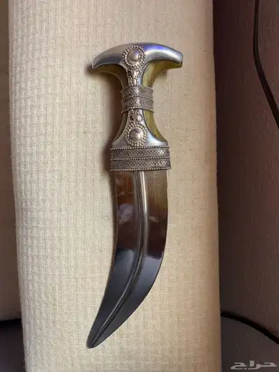 خنجر راس أم سيال شبيه الزراف قديمه index