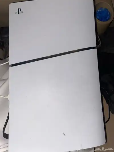 بلاستيشن 5 معه قيرين والله ماكمل معنا سنه البلاستيشن شرط index