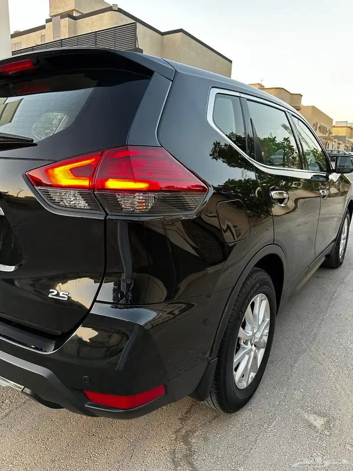 نيسان اكس تريل 2022 وكالة 8