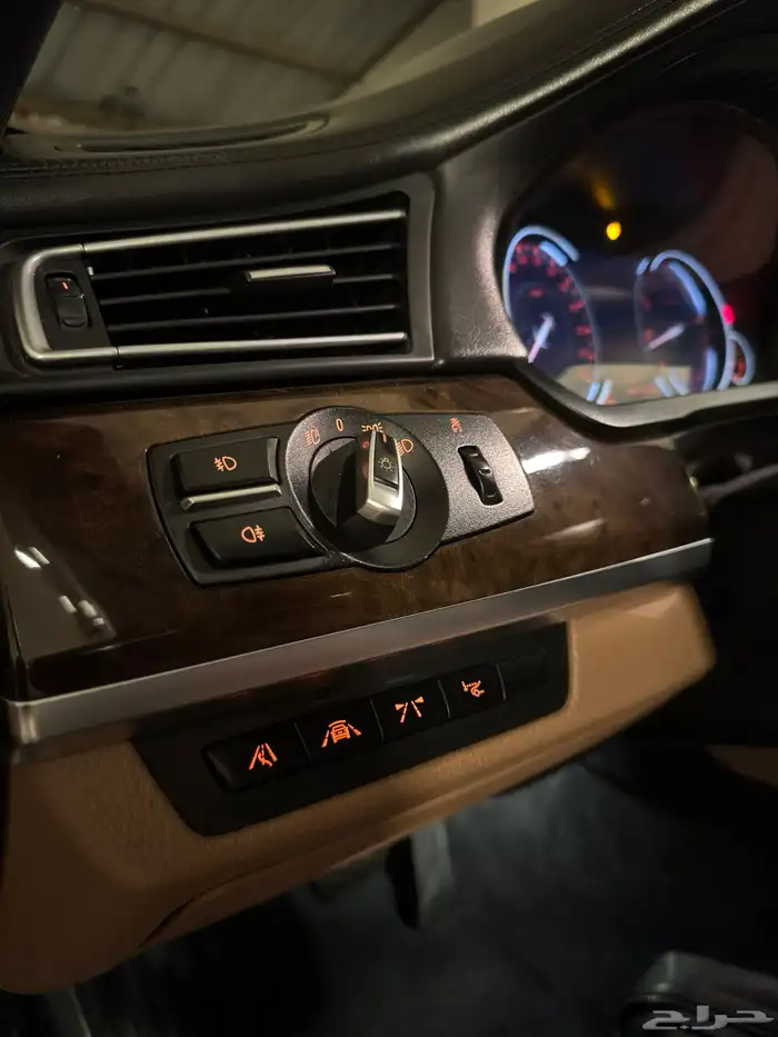 بي ام دبليو 750li 2014 11