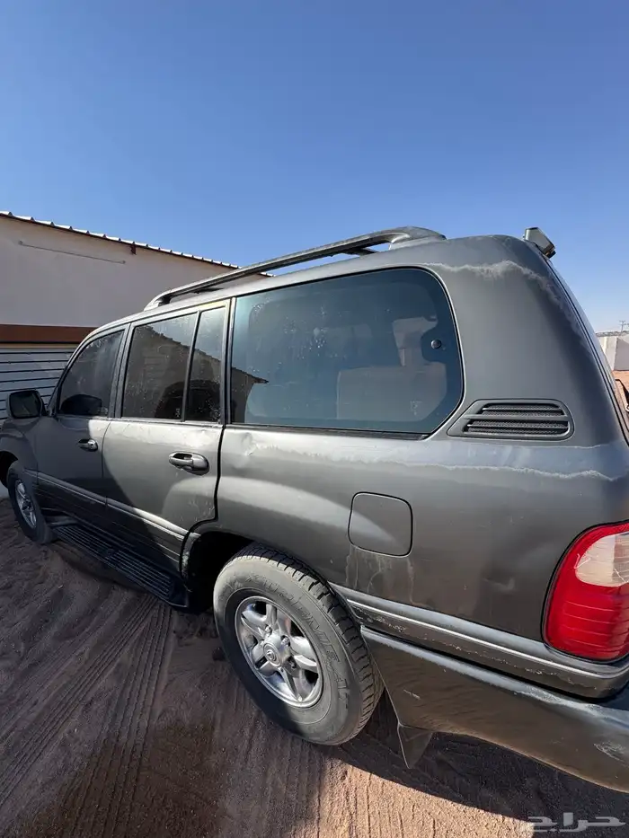 جيب لكزز المديل 2002 5