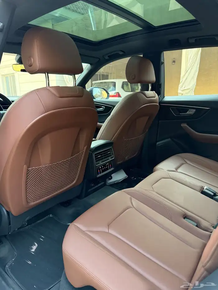 اودي 2022 Q8 فل كامل 27