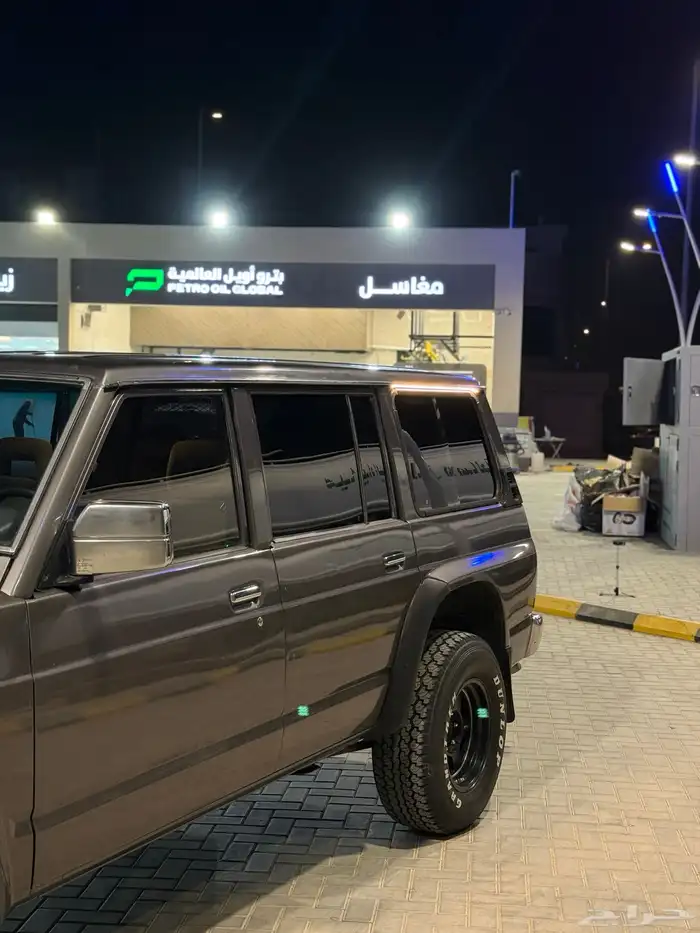 صالون باترول90 LS 9