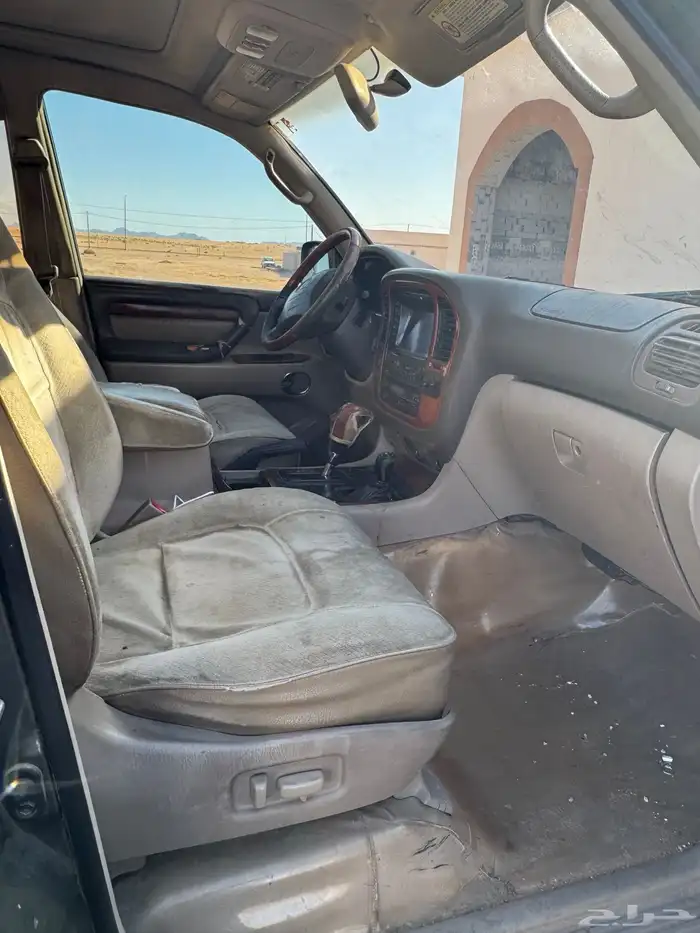 جيب لكزز المديل 2002 3