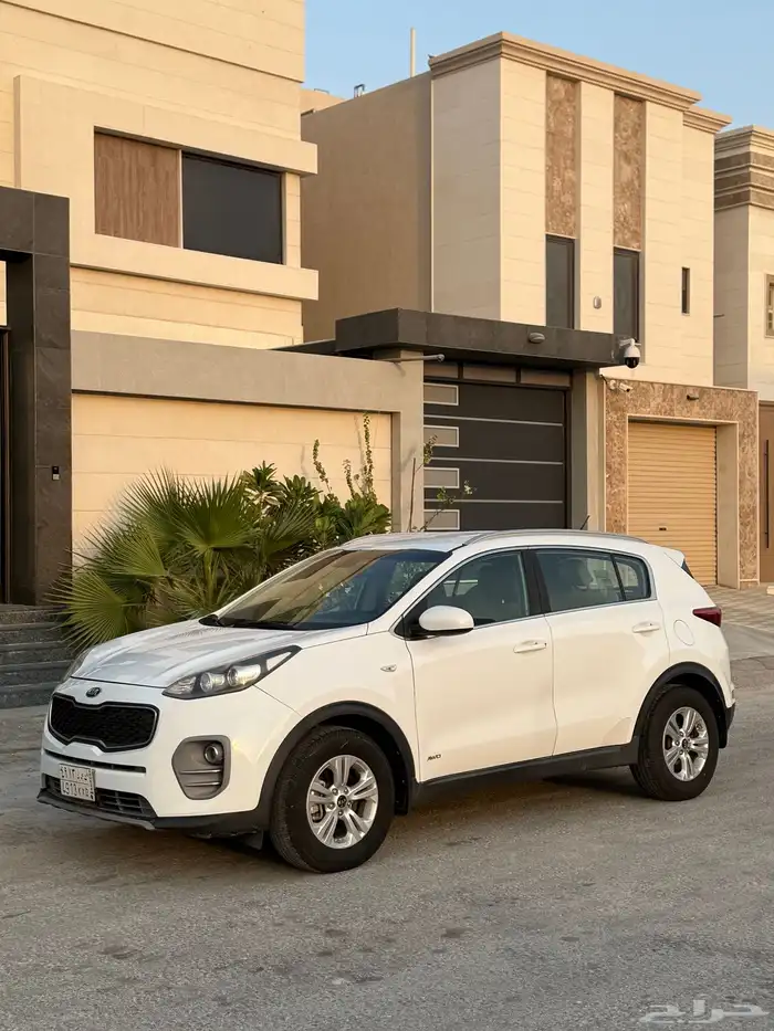 كيا سبورتاج 2018 سعودي بنزين قمه بنضافه 2.4 0