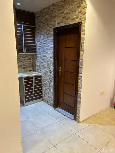 مكتب للايجار مقابل بن داود الخالديه 0