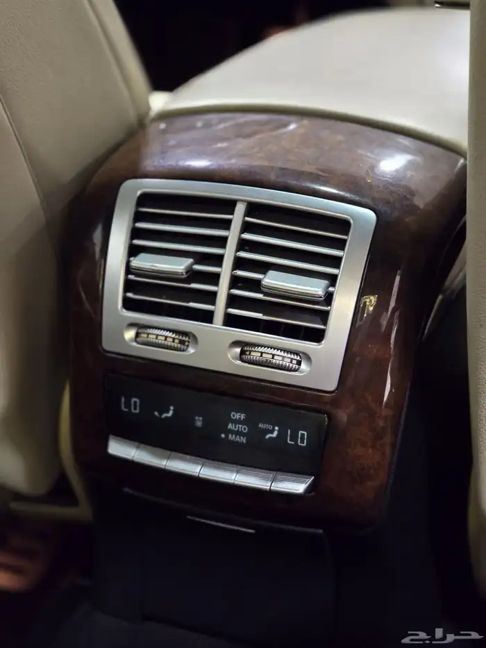 مرسيدس S350 موديل 2009 بحالة ممتازة 9