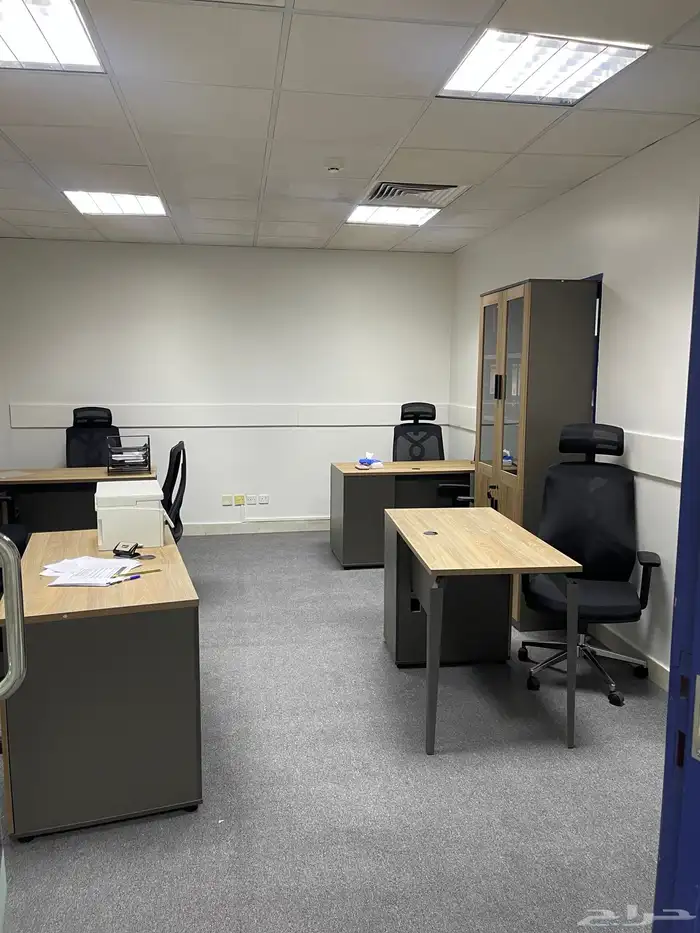 مكتب للتقبيل للشركات او المؤسسات 14